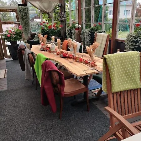 Vanha Ravintola Oelvin Suolatorilla - Vanhan Kanttorilan Yhteydessae Loviisa