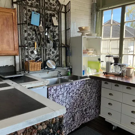 Vanha Ravintola Oelvin Suolatorilla - Vanhan Kanttorilan Yhteydessae