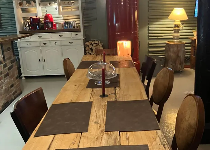 Vanha Ravintola Oelvin Suolatorilla - Vanhan Kanttorilan Yhteydessae 公寓 *