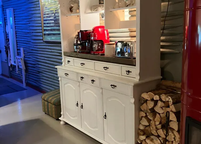 Vanha Ravintola Oelvin Suolatorilla - Vanhan Kanttorilan Yhteydessae *